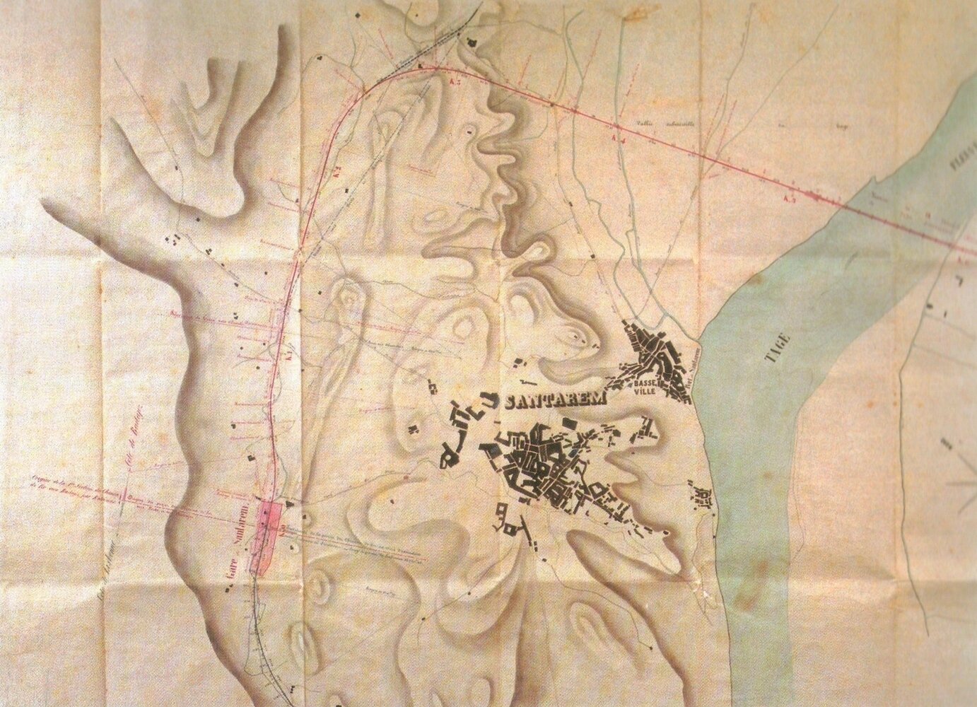 Mapa da companhia ferroviária espanhola colocou Lisboa em Santarém